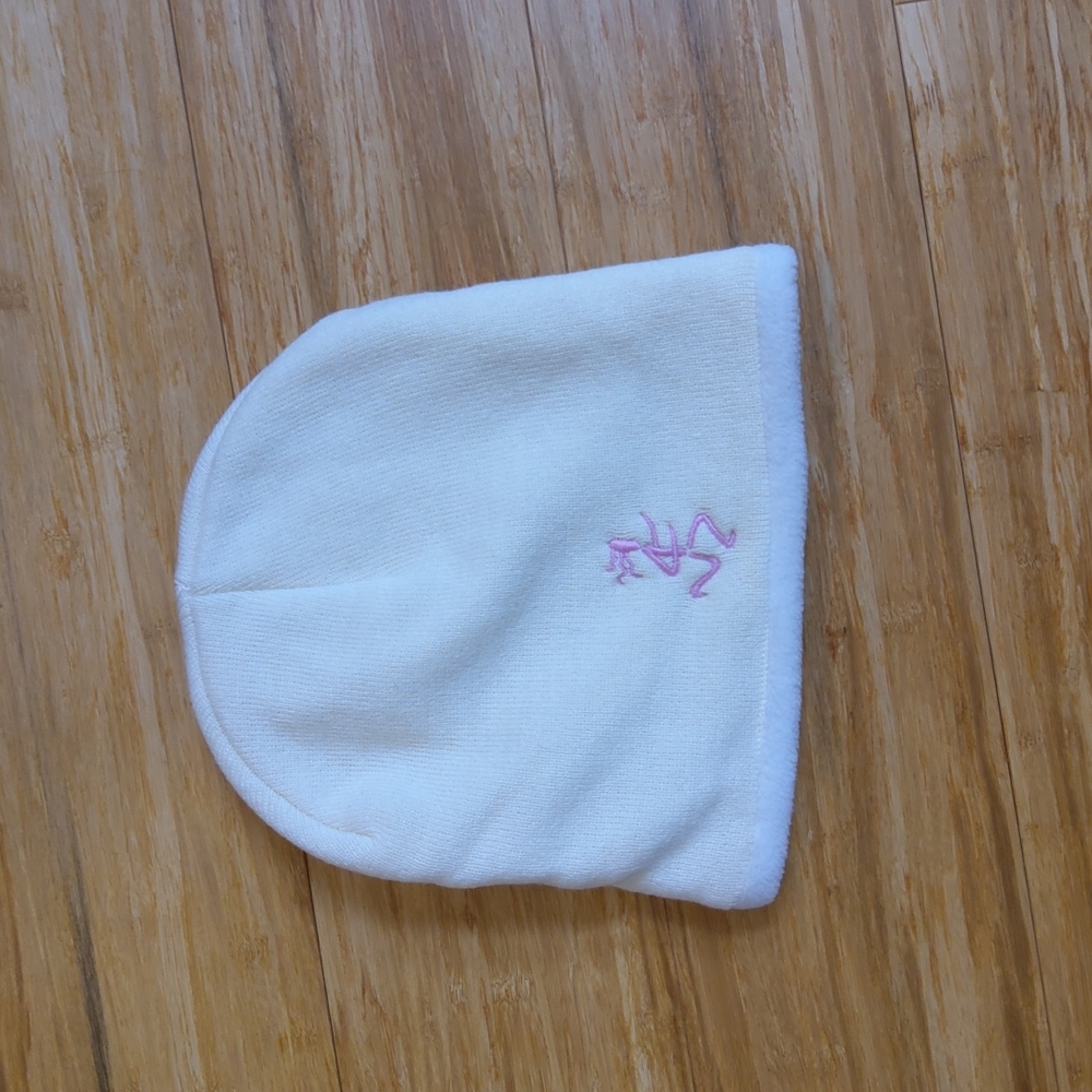 Runner Girl Beanie NWOT